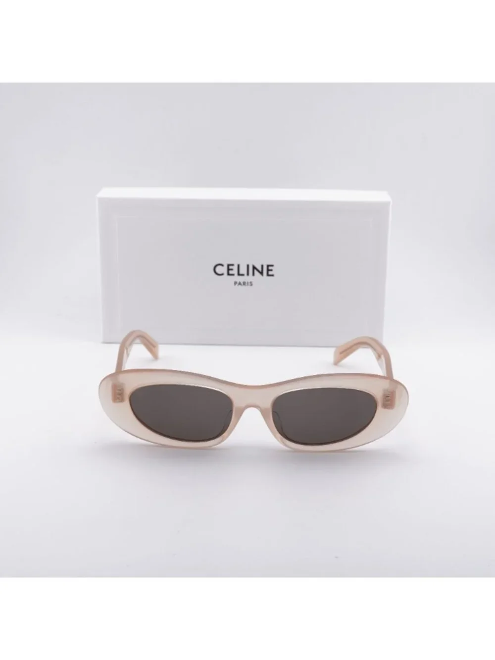 Celine model cl40310u